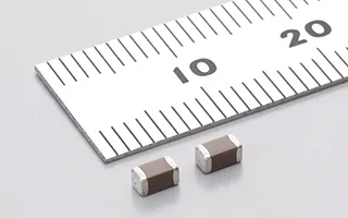 1641449971896560.png 电容器.png