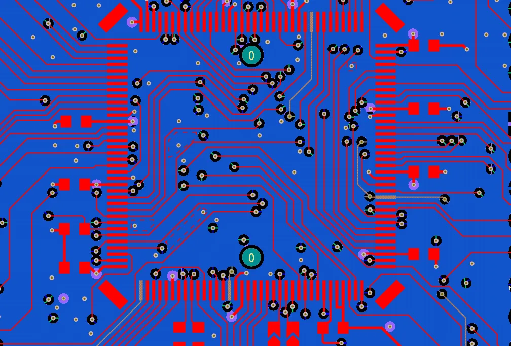 图 1：Altium Designer® 中的 PCB 设计示例.png
