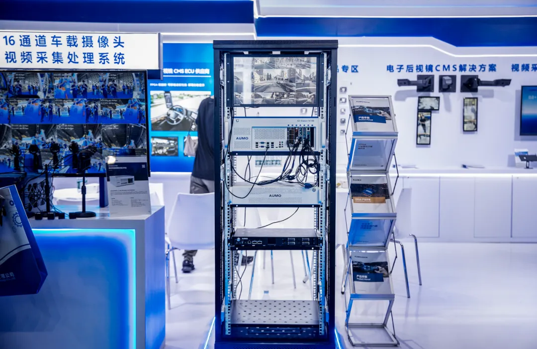 1756694112141880.png W100.png