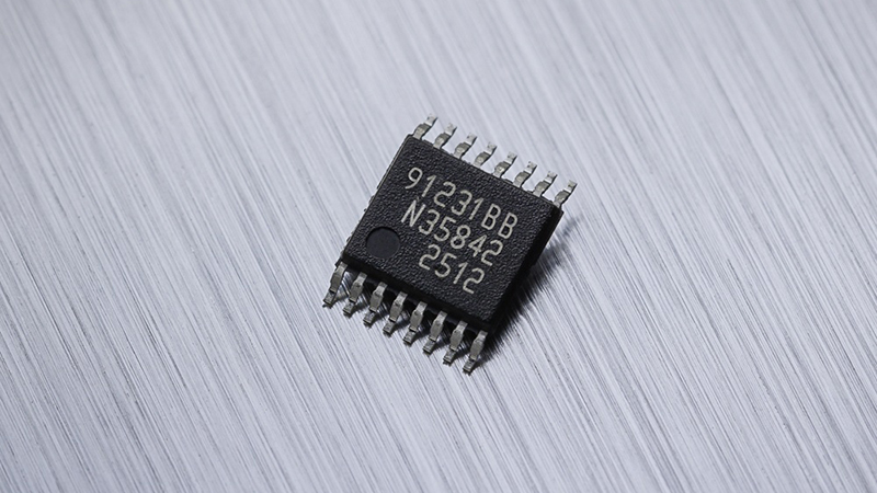 1758265584393145.jpg MLX91231 TSSOP16封装产品图.jpg