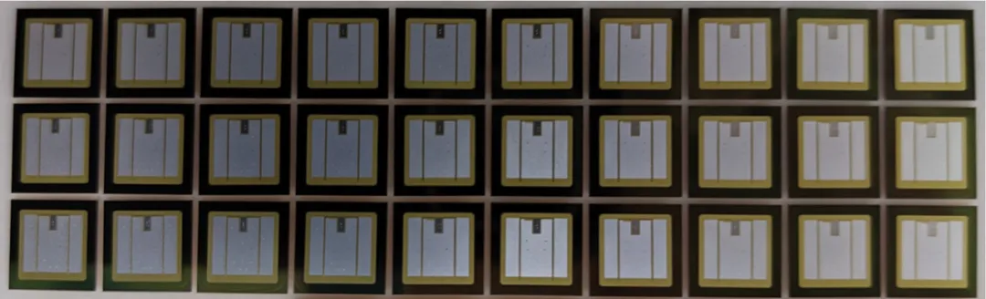 1770603513992091.png 图 4. 准备进行封装的 10 kV 裸芯片.png