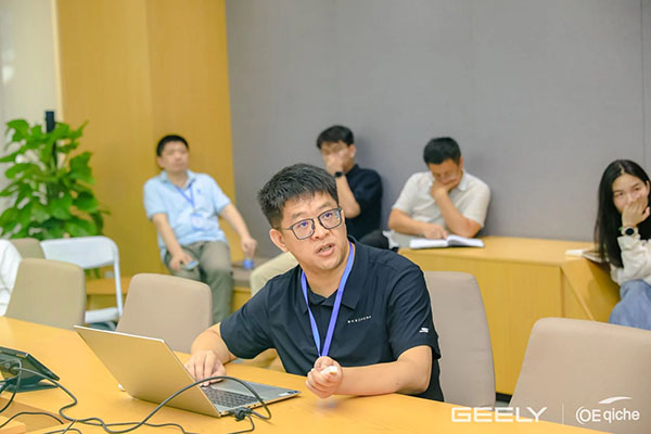 1753430927721677.jpg 2.jpg