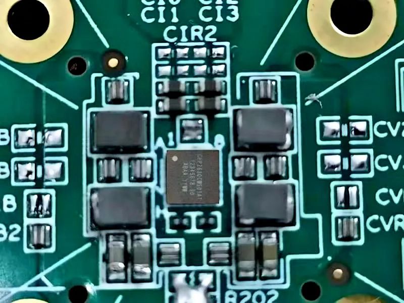 1652084886822397.jpg 1652084886822397.jpg