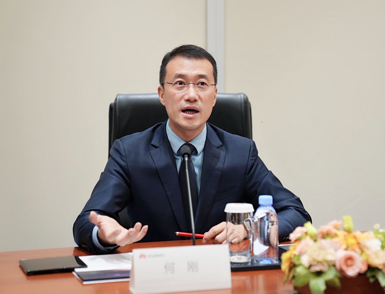 1654163118583150.jpg 华为终端BG首席运营官何刚(1).jpg