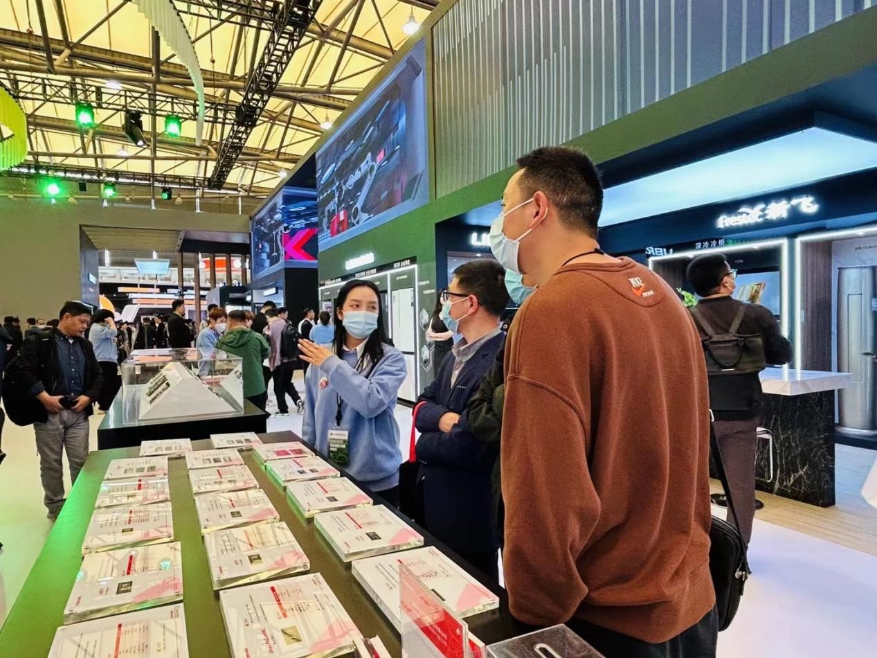 1682668437405562.jpg 25.jpg