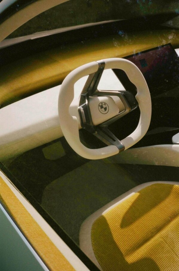 1693792094640565.jpg 5.jpg