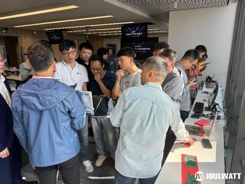 1701076401562837.jpg 8.jpg