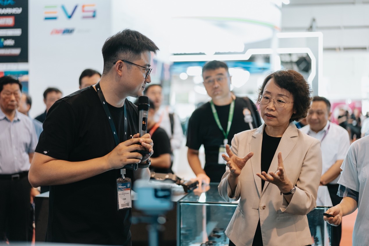 1724295810836929.jpg 7.jpg