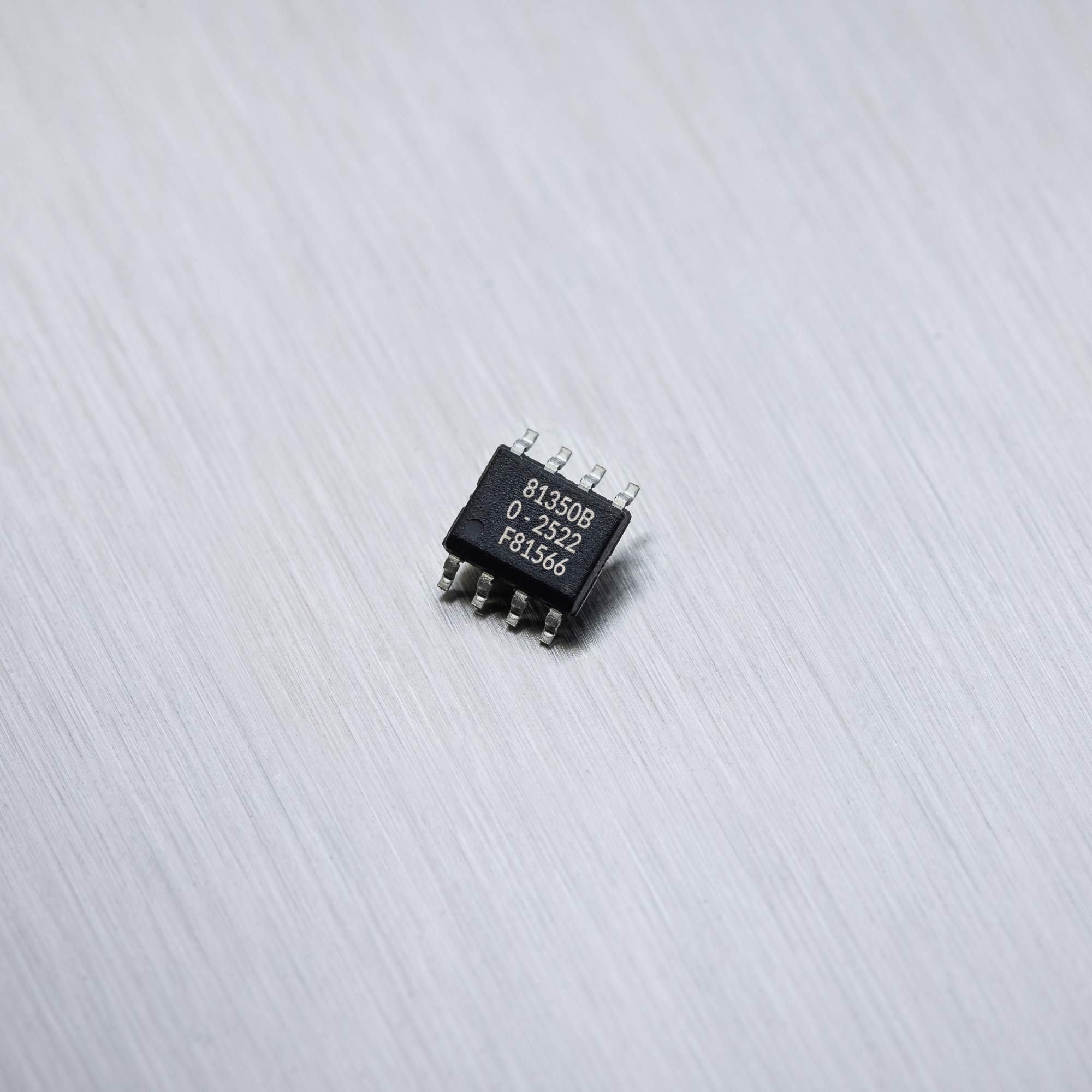MLX81350 SOIC8封装产品图.jpg
