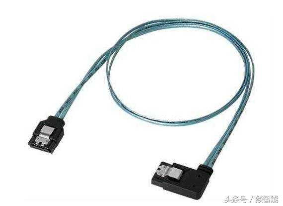 SATA数据线，2组，每组里面有2根线